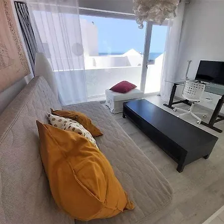 Breeze View House By The Sea